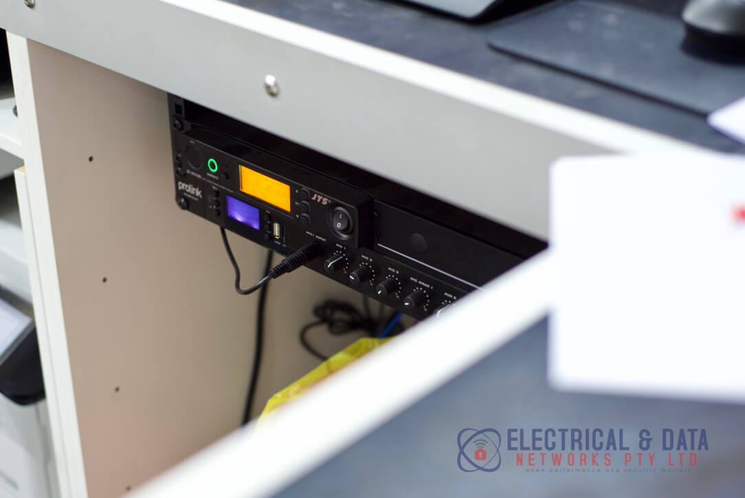 Retail Technology Rollouts EDN retail technology rollout cabling and equipment installation
